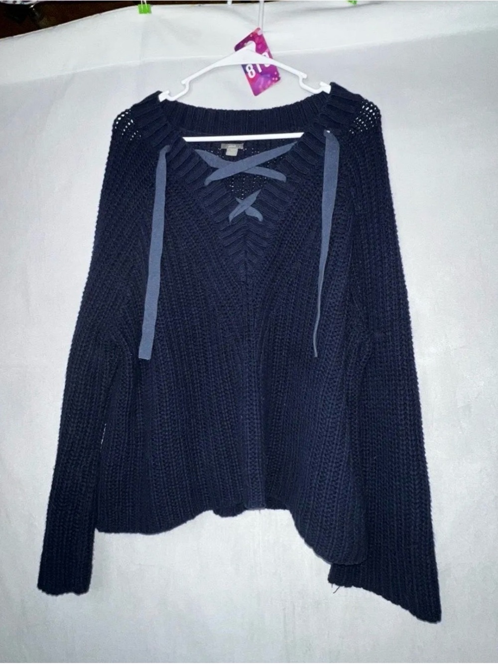Aerie XL Women’s Navy Lace-Up V-Neck Sweater PTP 25”